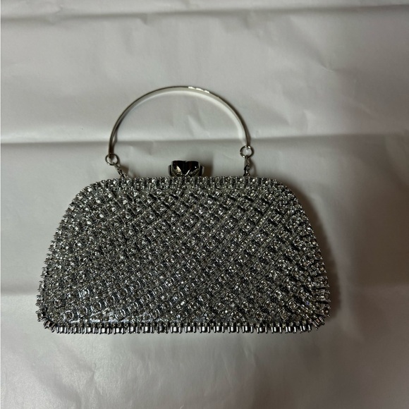 Luxurious Rhinestone Gemstone Evening Bag - Picture 6 of 10